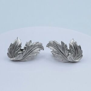 Vintage Coro Leaf Earrings #2322